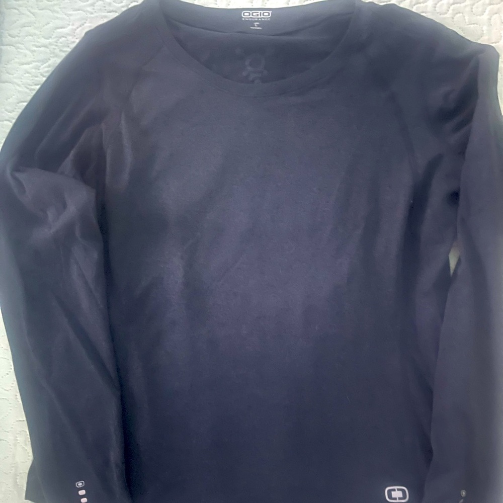 Orangetheory long sleeve top with thumb holes, reflection lettering for outdoors